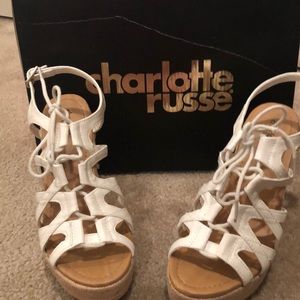 White Lace up Wedge Heels w/ Buckle. Size 7